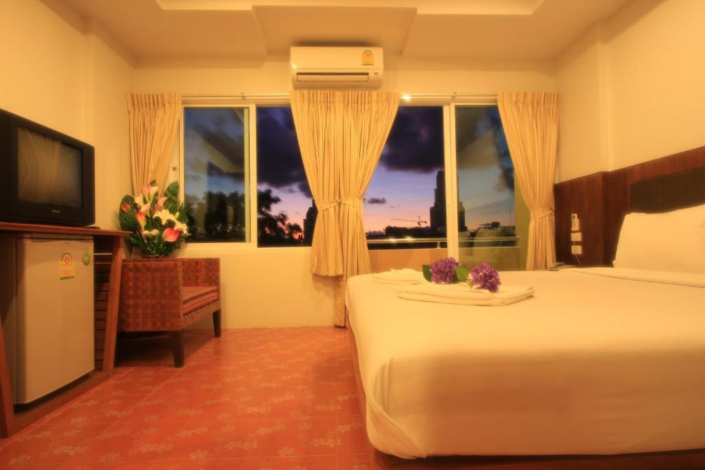 Good Nice 2 Guesthouse Patong Exterior foto