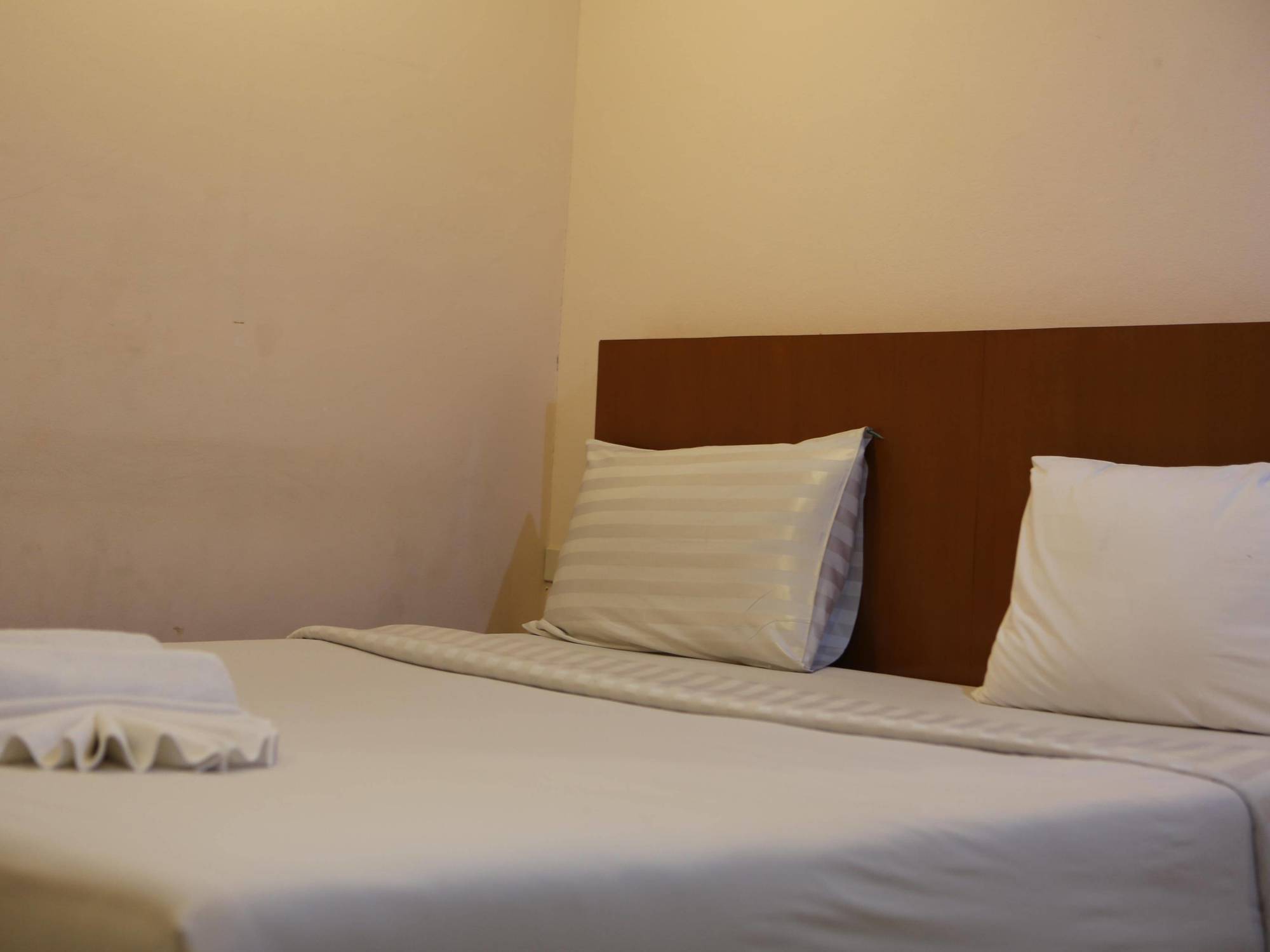 Good Nice 2 Guesthouse Patong Exterior foto